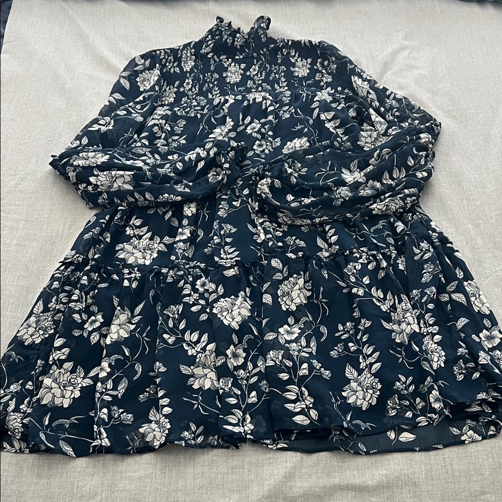 Trixxi Navy and White Floral Long Sleeve Dress